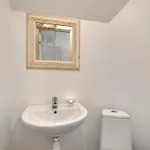 Hus R